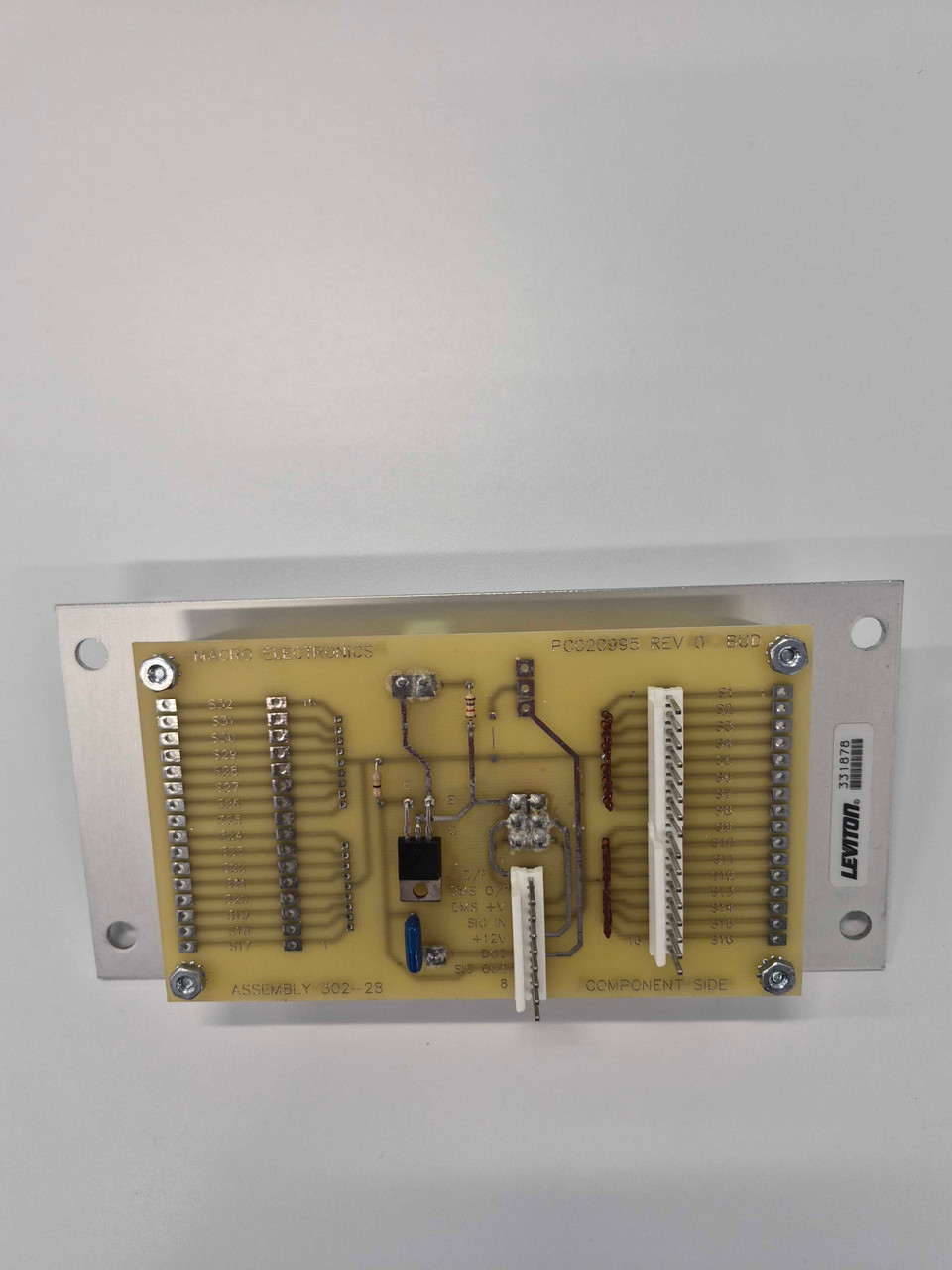 Leviton Macro Wall Station Back Up For House Control - 1 Slider - 1 Toggle - Refurbished (LEVITON MACRO 1 SLIDER 1 TOGGLE, REFURB)