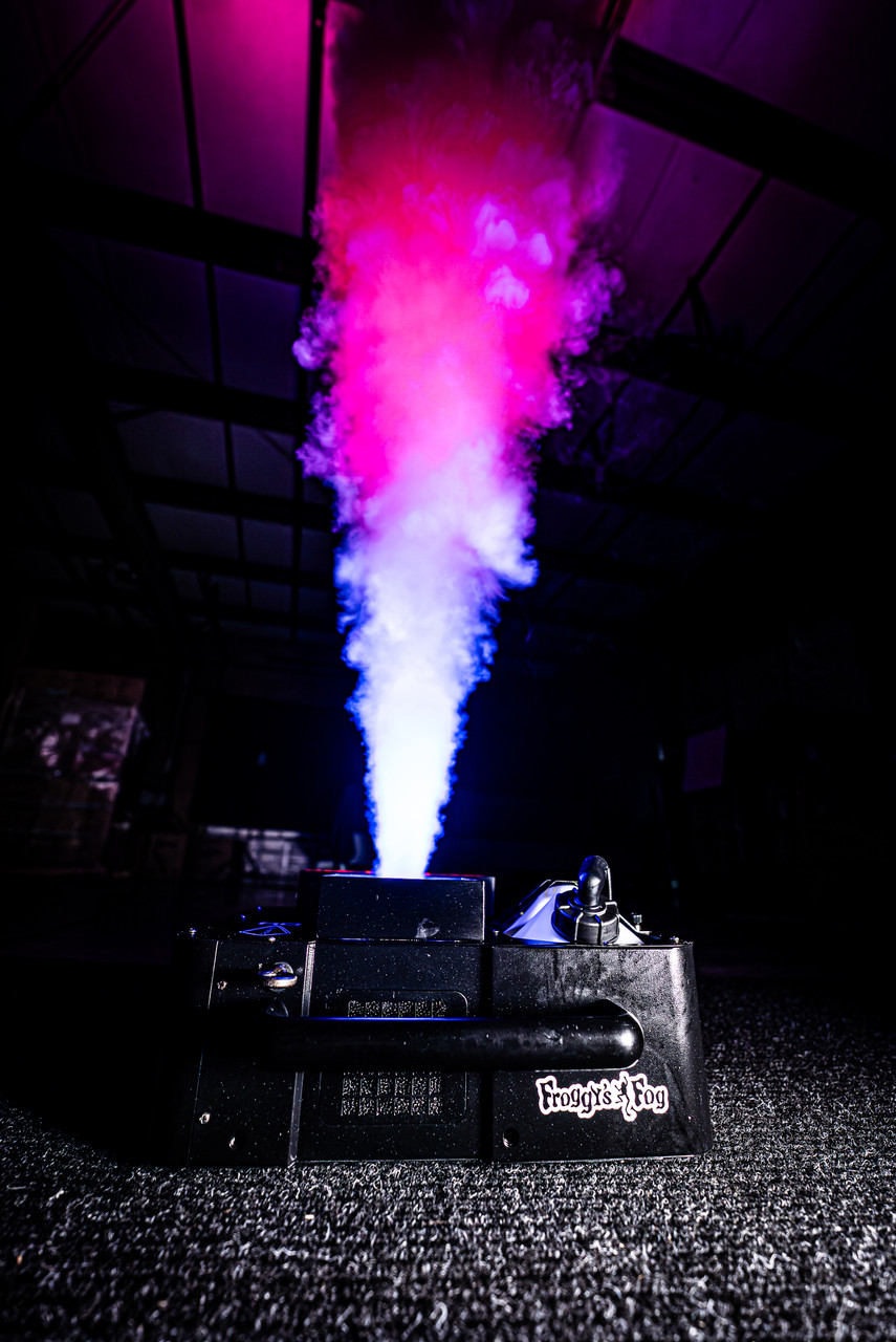 Froggy's Fog FFM-HYPERION-D4 Hyperion® D4 - Dual Color - 1550 Watts, 2 Color Smoke - Upshot Fog Machine (FFM-HYPERION-D4)