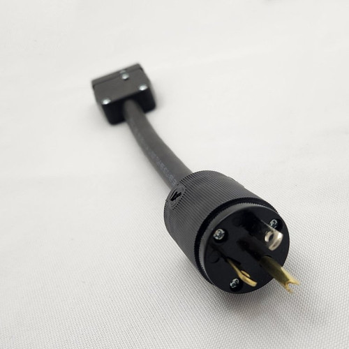 PlugsPlus 20A Female Stage Pin to 20A Male Straight Blade (AD20FC/5366) PlugsPlus 20A Female Stage Pin to 20A Male Straight Blade (AD20FC/5366)