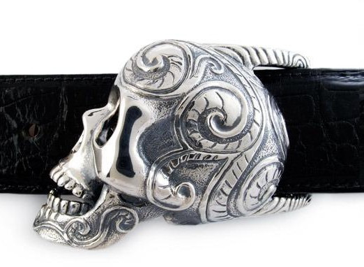 skull buckle