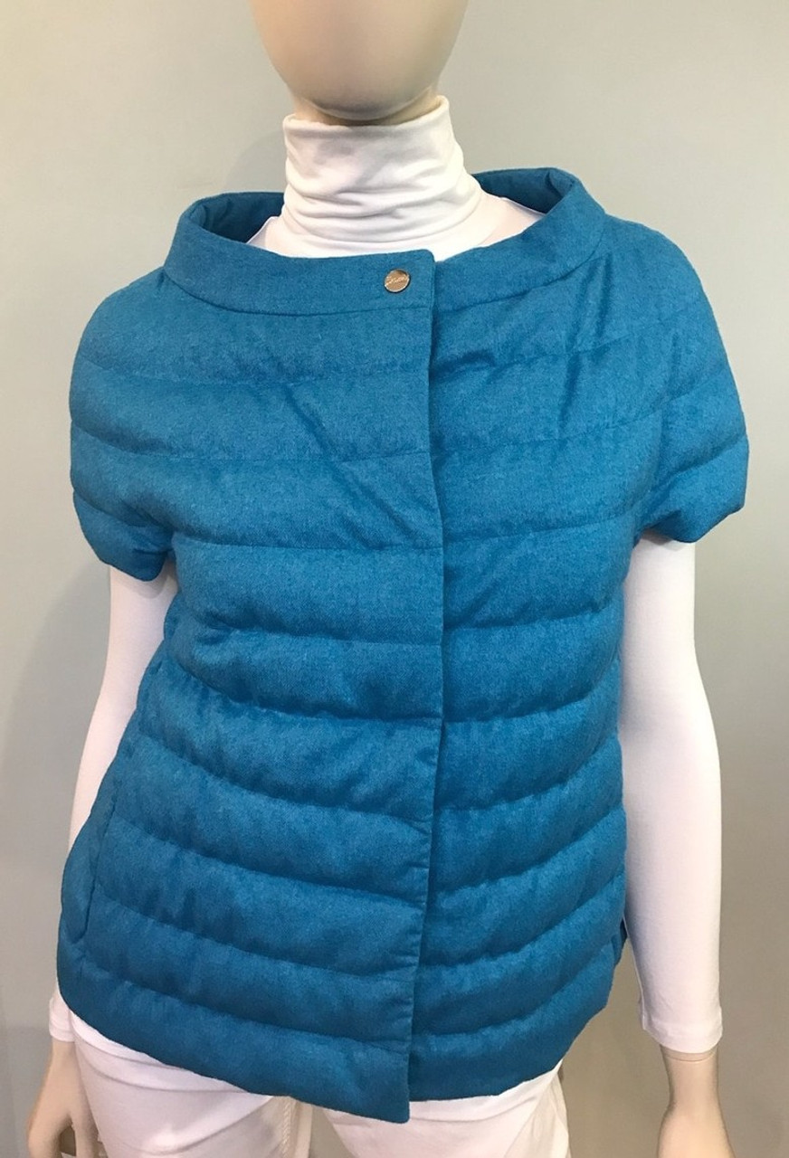 blue short sleeve jacket