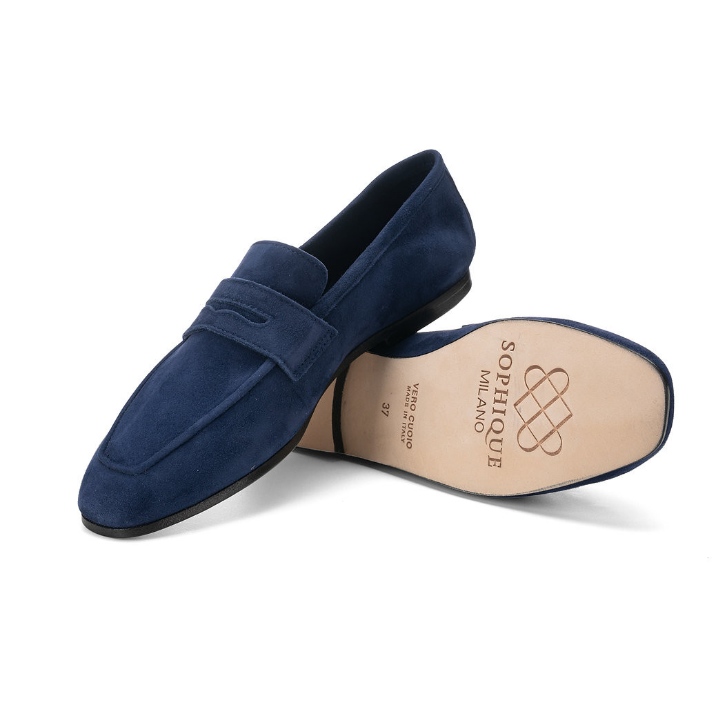 Sophique Milano Essenziale Classic Suede Loafer in Blue Ink