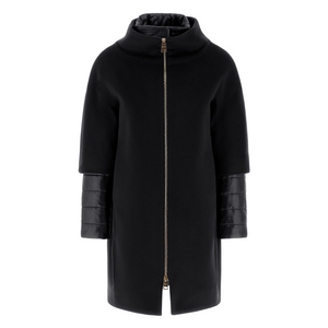 Herno Luxury Wool and Nylon Ultralight Coat in Black, Size 42 Herno Luxury Wool and Nylon Ultralight Coat in Black, Size 42