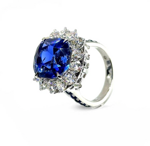 *SHOP & SIP EVENT* COOMI Trinity No Heat Sapphire & Diamond Ring *SHOP & SIP EVENT* COOMI Trinity No Heat Sapphire & Diamond Ring