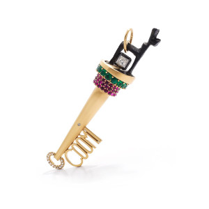 *RESERVE TODAY* COOMI Antiquity Cosmetic Stopper Pendant *RESERVE TODAY* COOMI Antiquity Cosmetic Stopper Pendant