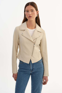 *ORDER TODAY* LAMARQUE Pascale Fitted Faux Leather Jacket in Bone