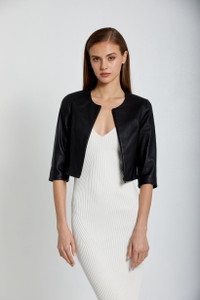 *ORDER TODAY* Susan Bender Cropped Cardigan in Black