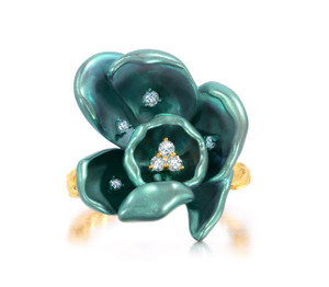 Graziela 18K Yellow Gold Green Titanium Orchid Ring