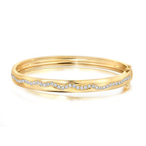 Graziela 18K Yellow Gold Rio Diamond Bangle