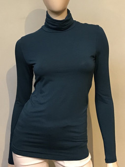 Majestic Filatures Long Sleeve Turtleneck In Abyss