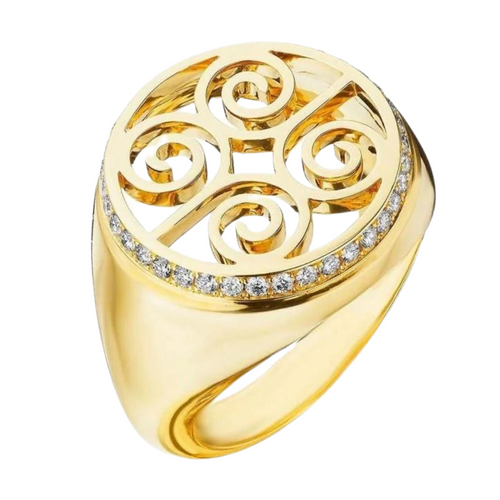 *RESERVE TODAY* Cadar Yellow Gold Essence Signet Pinky Ring with Pavé Diamonds