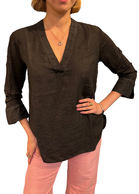 120% Lino V-Neck 3/4 Sleeve Blouse in Black Solid