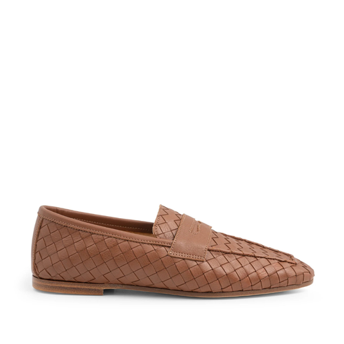 *SPECIAL ORDER* Sophique Milano Essenziale Classic Woven Leather Loafer in Latte