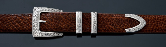 Chacon Belts & Buckle Cadillac Feather Engraved, 1 ¼”