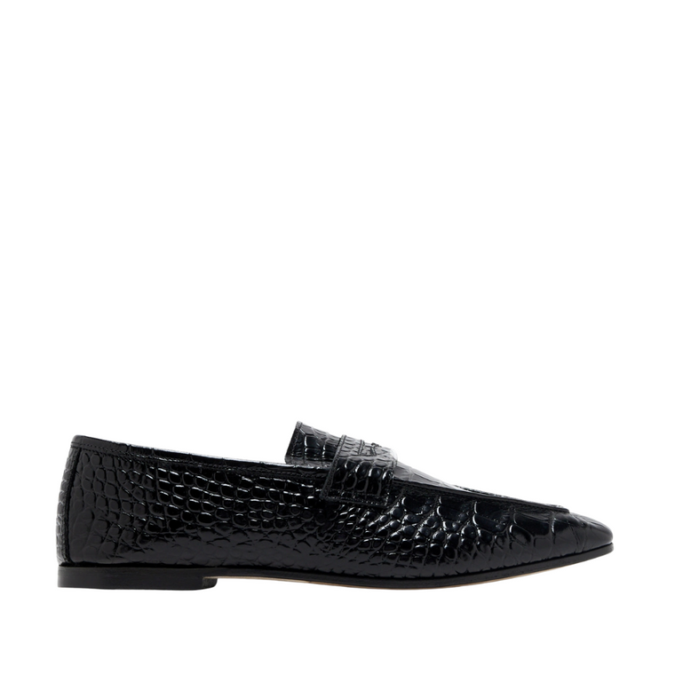 Sophique Milano Essenziale Croc Embossed Loafer in Black
