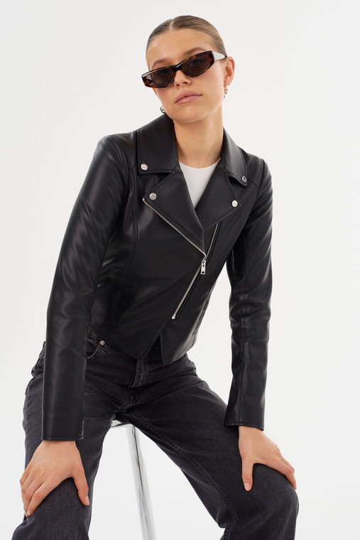 *ORDER TODAY* LAMARQUE Pascale Fitted Faux Leather Jacket in Black