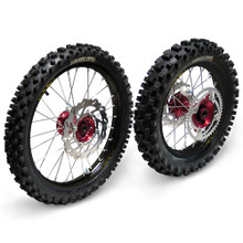red_hub_black_rim__15156.