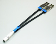 1M MiniSAS HD to 2 x MiniSAS 26 Cable