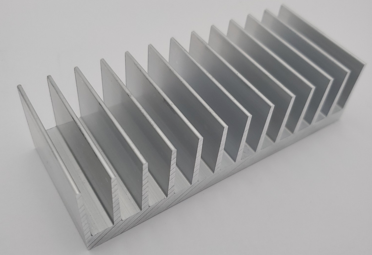 4.900" Wide Extruded Aluminum Heatsink