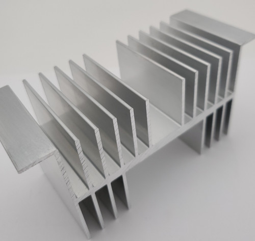 5.000" Wide Extruded Aluminum Heatsink (for SSR's)