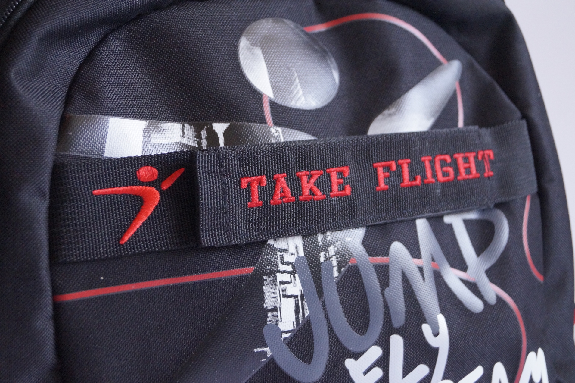 take-flight-dark-backpack-art.jpg take-flight-dark-backpack-art.jpg