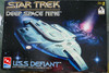 AMT 8255 Star Trek Deep Space Nine U.S.S. Defiant