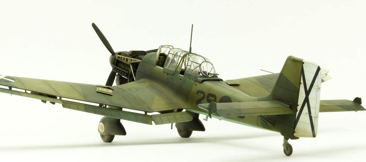 Airfix A07114 Junkers Ju87 B-1 Stuka 1:48 Scale Model Kit