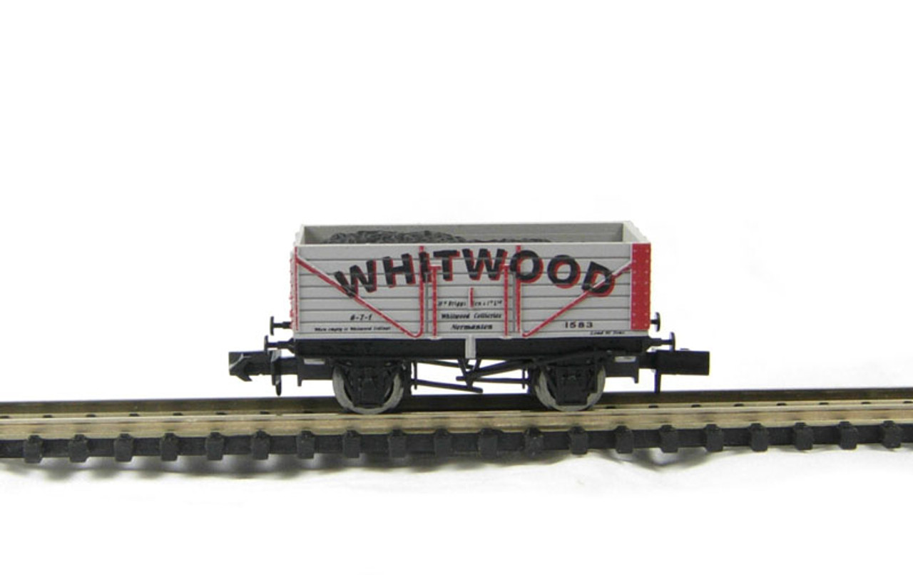 Dapol NB-072 N gauge Whitwood Normanton plank wagon rolling stock