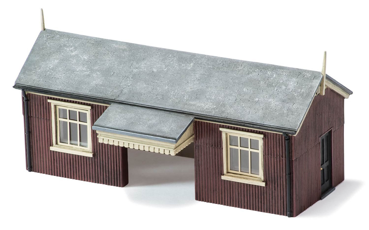 Hornby Skaledale Wayside Halt Building - pre-decorated cast resin building