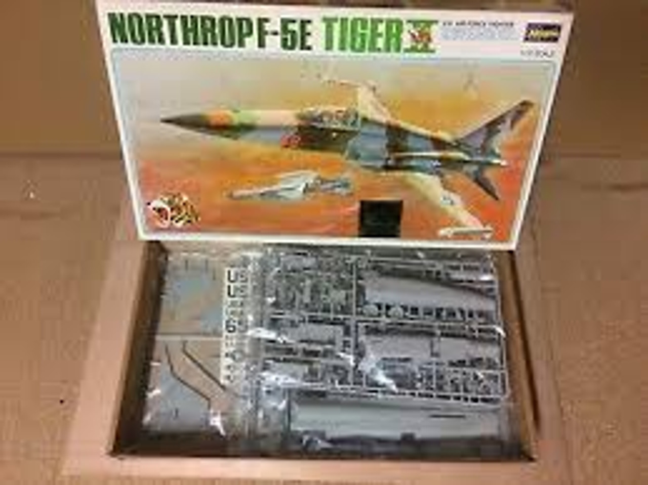 Hasegawa S022 1:32 Northrup F-5E Tiger II