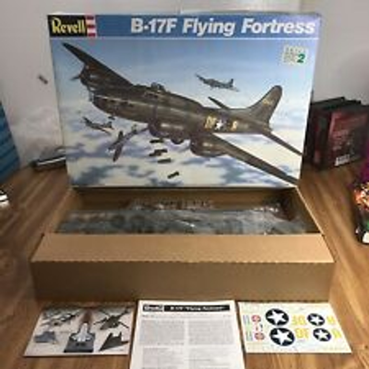 Revell 4701 1:48 B-17F Flying Fortress