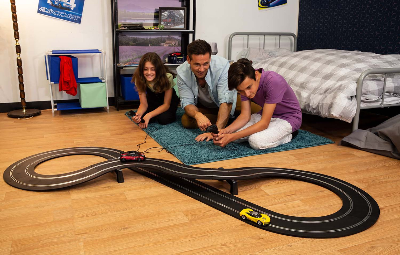 Scalextric C1422M Street Cruisers Race set