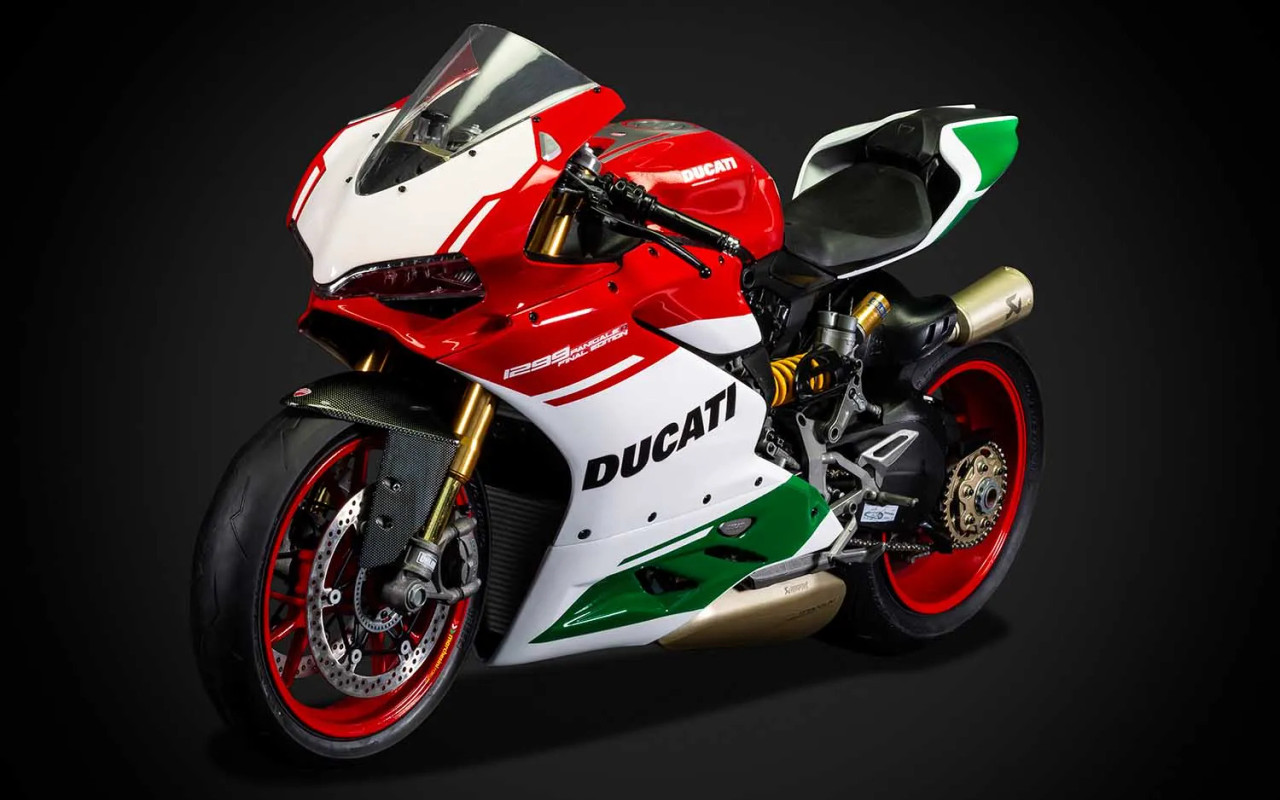 Pocher HK117 Ducati 1299 Pannigale R final edition