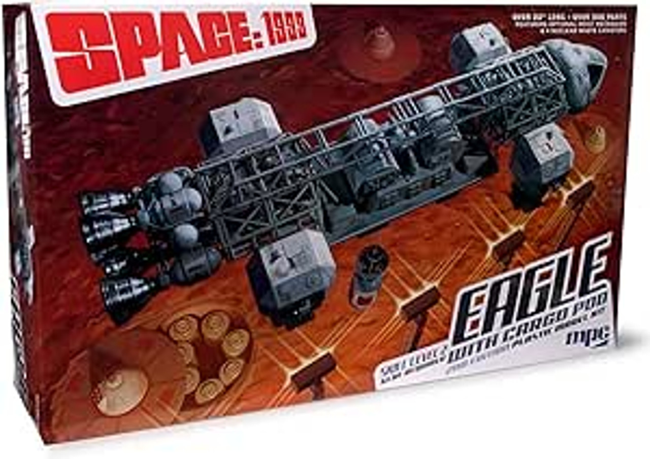 MPC MPC990/05 Space 1999 1:48 Eagle with cargo pod (2nd edition)