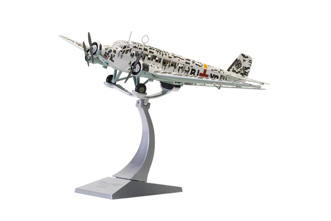 Corgi AA36811 1:72 Junkers Ju-52/3m - Medical Evacuation Aircraft - Stalingrad Air Bridge Operations