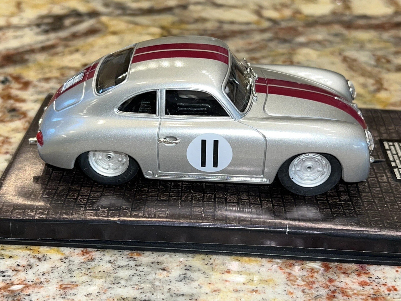 Ninco 50178 Porsche 356-A Coupe No.11