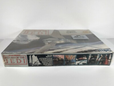 AMT 8733 Star Wars Return of the Jedi Shuttle Tydirium