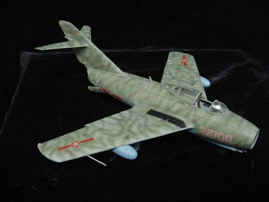 Trumpeter 02204 1:32 The PLAAF MiG-15 bis fighter