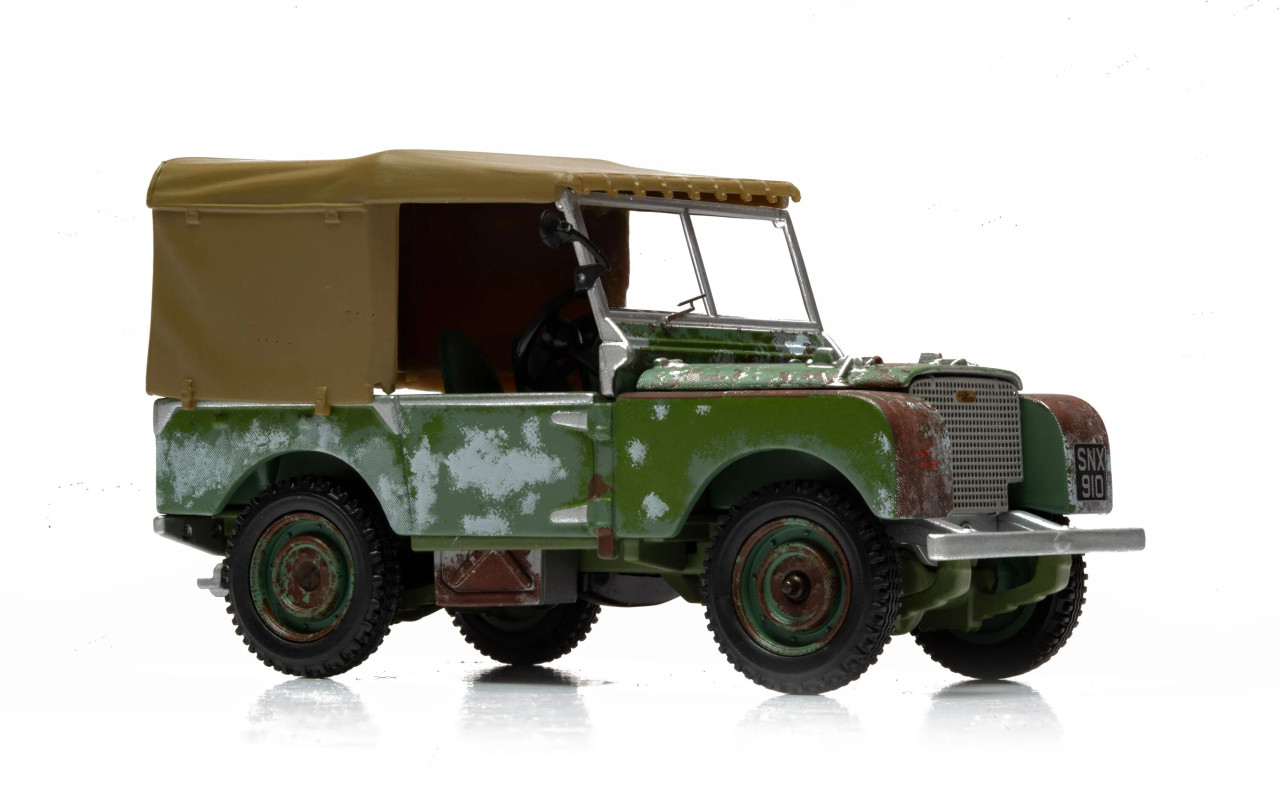 Corgi VA11119 Land-Rover Series 1 80" 'L07' Light Green (weathered)