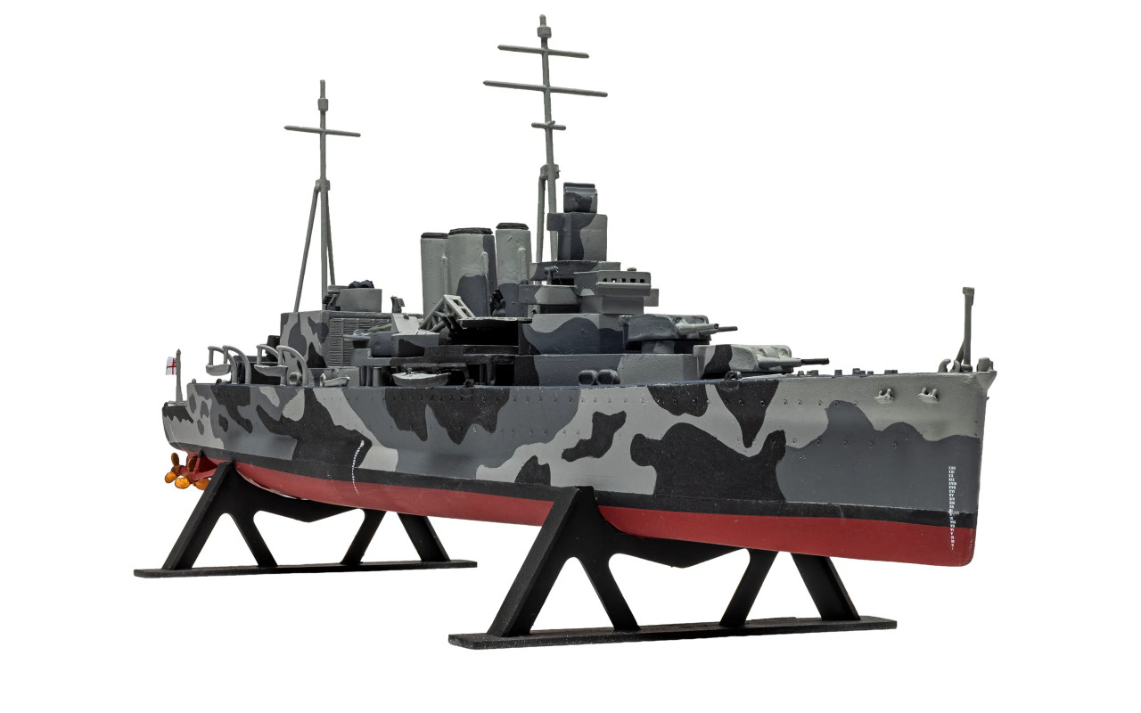 Airfix A03203V 1:600 HMS Suffolk