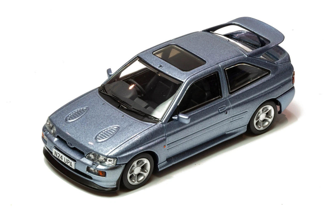 Corgi Vanguard VA14808 1:43 Ford Escort RS Cosworth Luxury, Auralis Blue