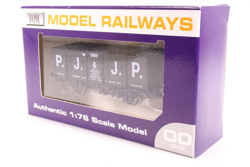 Dapol B872 Pj & Jp 20t Steel Mineral  Model Railwa