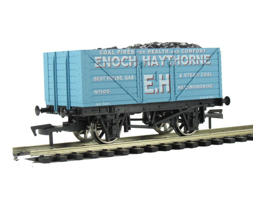 Dapol B891 8 Plank Enoch Haythorne  Model Railway