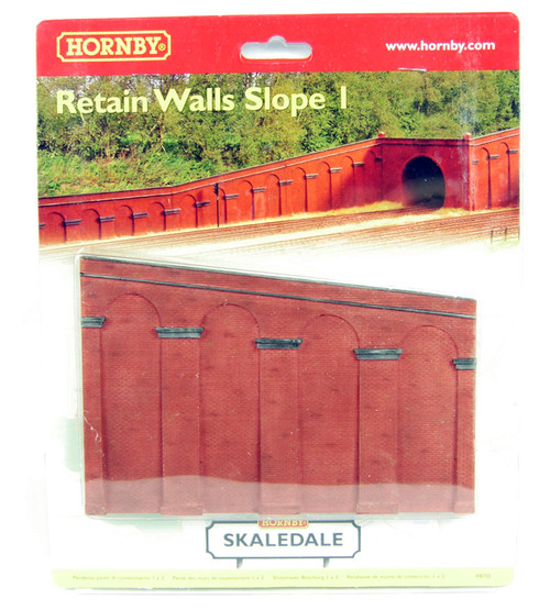 Hornby Skaledale R8702 Retain Walls Slope 1  Model Railway Accessoreis