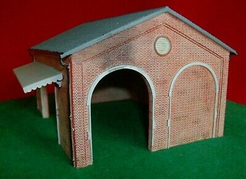 Hornby R9636 Great Northern Skale Regis Goods Shed