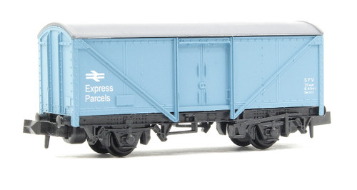 Peco NR-9B Quality Line Wagons Parcels Van, BR, light blue