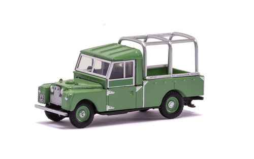Hornby R7151 Land Rover 109 1:76 Model Railway Lineside Accessories