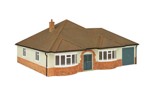 Hornby R7290 OO gauge Bungalow Avalon