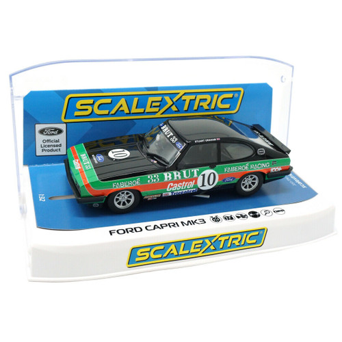  Scalextric/Premium Hobbies Sports Car Challenge - Mustang VS  Camaro 1:32 Scale Slot Car Race Set C1445T : Toys & Games