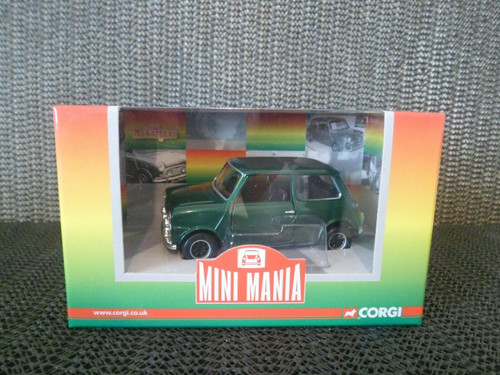 Corgi CC82284 1:43 Morris Mini Cooper - 'As driven by Paul McCartney' - GGJ 382C